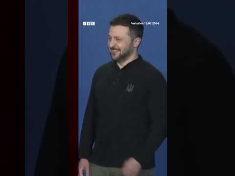 Joe Biden introduces Ukraine's President Zelensky as "President Putin". #Biden #Zelensky #BBCNews
