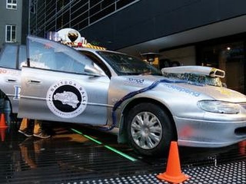 CNET News - Car rally takes cancer fight to the outback - UCOmcA3f_RrH6b9NmcNa4tdg