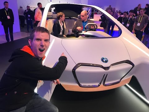 Holographic Touch Interface in a CAR? - BMW @ CES 2017 - UCXuqSBlHAE6Xw-yeJA0Tunw