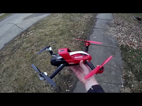 Traxxas - Aton+ - Maiden Flight (with On-The-Fly Review Commentary) - UCe7miXM-dRJs9nqaJ_7-Qww