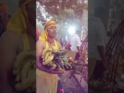 #Bhojpuri#best#chhath Geet#swar by Pawan Singh. रहिया निहारे अखियां।