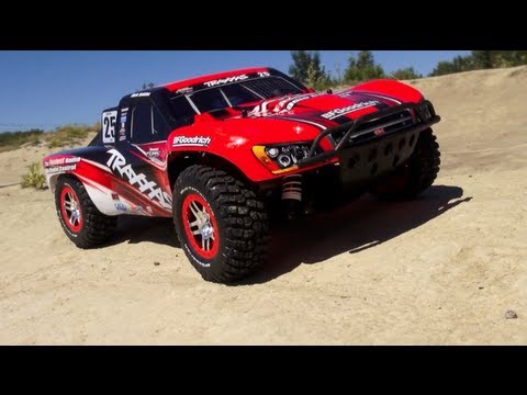 RC ADVENTURES - TRAXXAS Slash 4x4 ULTiMATE in MUD, DiRT, and JUMPiNG!  MUSiC ViDEO - UCxcjVHL-2o3D6Q9esu05a1Q