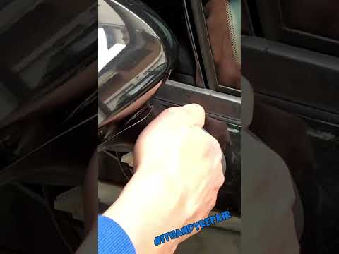 Come sostituire lo specchietto retrovisore esterno della Fiat Punto Evo