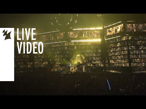 Armin van Buuren - Turn It Up (Live at Ultra Music Festival 2019) - UCGZXYc32ri4D0gSLPf2pZXQ