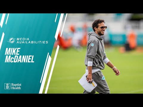 Coach Mike McDaniel meets with the media | Miami Dolphins