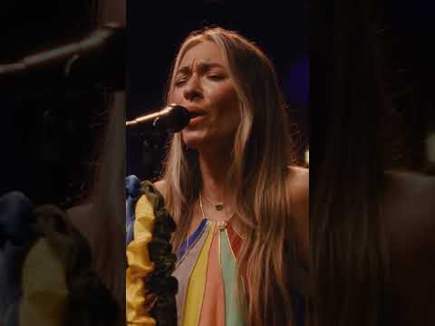 ’21 Days’ is one of my favorite songs 💖 So much fun to put it on “Sessions