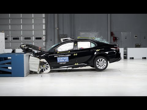 2023 Toyota Camry updated moderate overlap front IIHS crash test