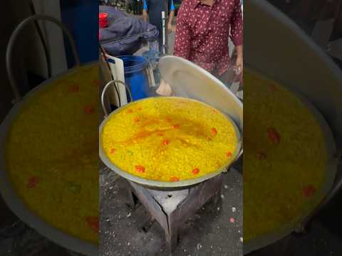 মাত্র ২০০ টাকায় খেলাম মীরপুরের সব ফেমাস স্ট্রিট ফুড!😱 #shorts #reels #food #streetfood #trending