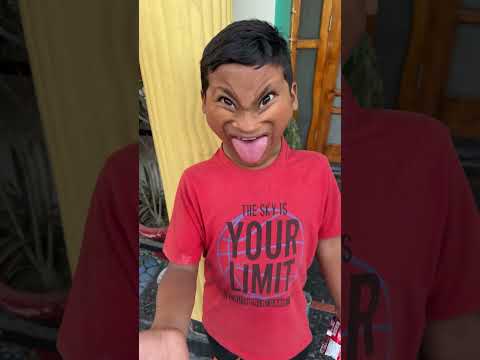 Mujhe Bhi Chahiye ?? #shorts #comedy #funny #baby #fun #cutebaby #funnyvideos #viralvideo