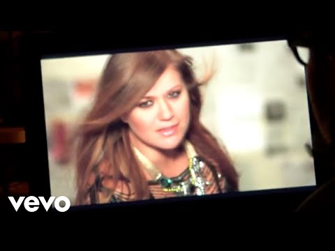 Kelly Clarkson - Mr. Know It All (Making The Video) - UC6QdZ-5j9t_836_xJPAaRSw