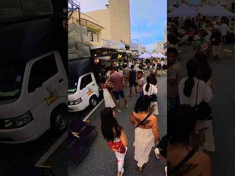 Ночной рынок Пхукет #пхукет #таиланд #путешествия #туризм #phuket #evaldostravel #Shorts