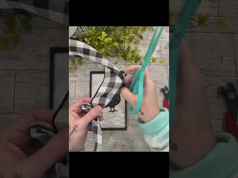 Simple farmhouse DIY decor