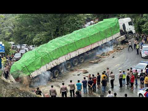 LUAR BIASA SULIT !!! MUSTAHIL BISA LOLOS, Drama Truk Terpanjang Tersiksa Total di Sitinjau Lauik