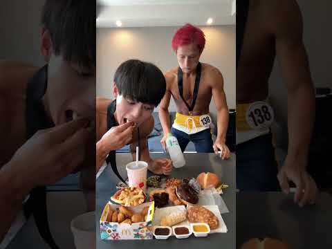 【餓死寸前】大会直後に本気で食べ物を奪い合ってみた ​⁠@o.jun_superman