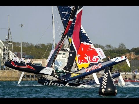 High Speed Sailboat T-bone Collision | Extreme Sailing Series 2014 - UCblfuW_4rakIf2h6aqANefA