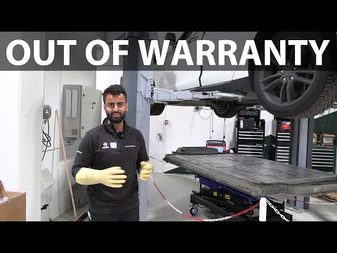 EV Hub repairing broken battery in Tesla Model S part 1