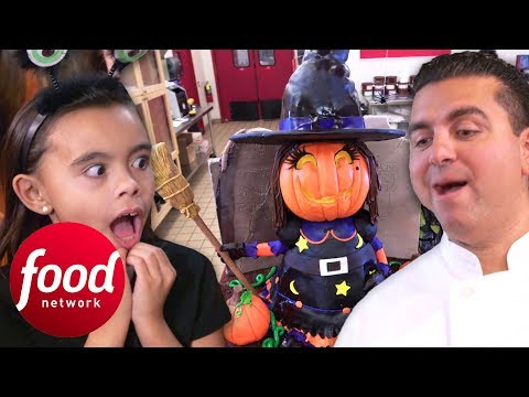 Buddy Makes A Halloween Themed Cake With A Candy Apple Filling For Bella And Carlo | Cake Boss