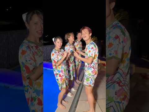 音楽に合わせてあっち向いてホイww#shorts