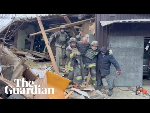 Survivor rescued from rubble after Russia bombards eastern Ukraine