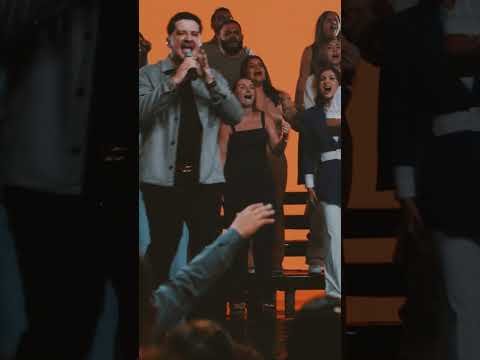 Está preparado para cantar essa? #OlhaEle