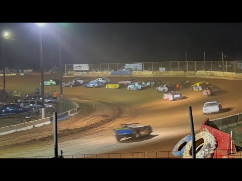 5/29/2022 Thunder Bomber Cherokee Speedway - dirt track racing video image