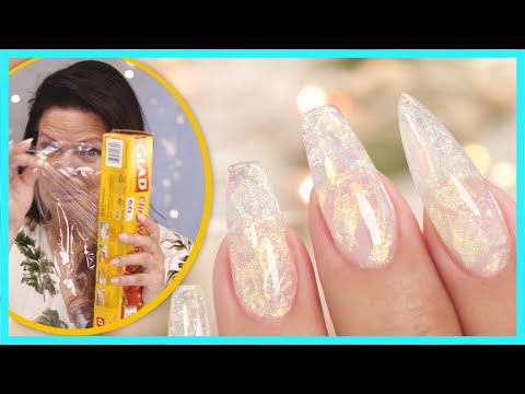 Using Plastic Wrap to Create Crystal Gel Nails