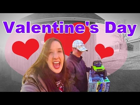 Best Surprise Valentine's Day Gift For Guys -  RC Axial G6 Falken Unboxing - TheRcSaylors - UCYWhRC3xtD_acDIZdr53huA