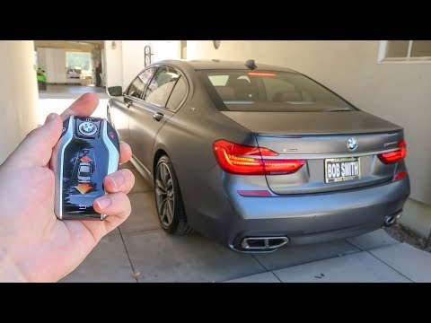 5 INSANE Features Of The 2018 BMW M760i! - UCtS0JcoBgAIEjmifiip8IJg