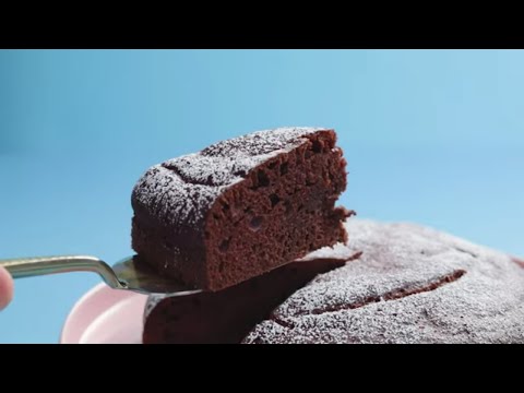 4 of the Easiest Ways to Make a No-Bake Cake | Tastemade