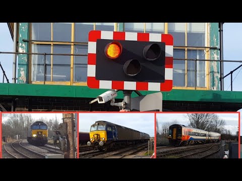 LIGHT CLASS 57s at March South Level Crossing [Cambs, 29/12/22]