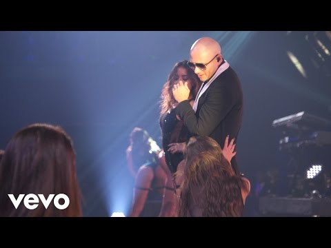 Pitbull - International Love (Live on the Honda Stage at the iHeartRadio Theater LA) - UCVWA4btXTFru9qM06FceSag