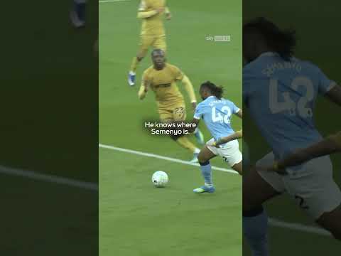 This backheel from Phil Foden 😮💨