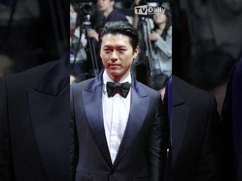 #현빈 등장부터 분위기 압도하는 피지컬😍 #HyunBin #메이드인코리아 #패션 #레드카펫 #포토타임 #phototime #부산국제영화제 #<strong>BIFF</strong> #<strong>shorts</strong>