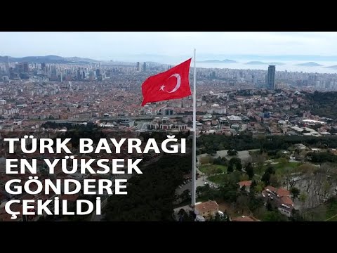 Cumhurbaşkanı Erdoğan 1000 Metrekarelik Türk Bayrağını En Yüksek Göndere Çekti