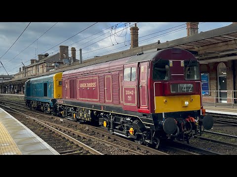 London transport liveried 20142 and BR blue liveried 20189 idle through Ipswich working 0Z20 9/4/24