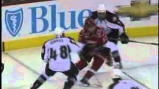 Hurricanes - Avalanche Highlights (12/3/10)