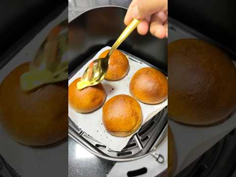 🔥 Dough Mixing In Silicone Kneading Bag & Bun ​⁠Made In Airfryer 👌 @eazyhomeonlineshopping