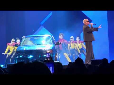 J Balvin - Azul (Live in Chicago 2025)