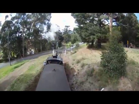 FPV PUFFING BILLY » Quadcopter & Tricopter Chase a Steam Train - UCnL5GliJo5tX31W-7cb83WQ