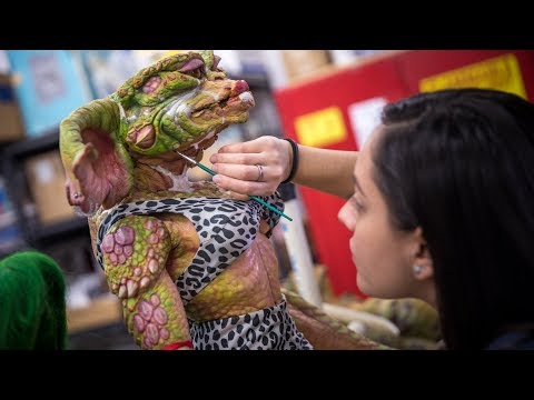 Adam Savage Learns about Prop and Animatronic Restoration! - UCiDJtJKMICpb9B1qf7qjEOA