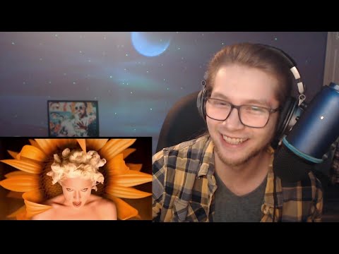 Madonna - Bedtime Story | FIRST REACTION (Keep or Delete?)