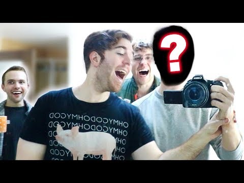 EXPOSING MY SECRET CAMERAMAN! - UCV9_KinVpV-snHe3C3n1hvA