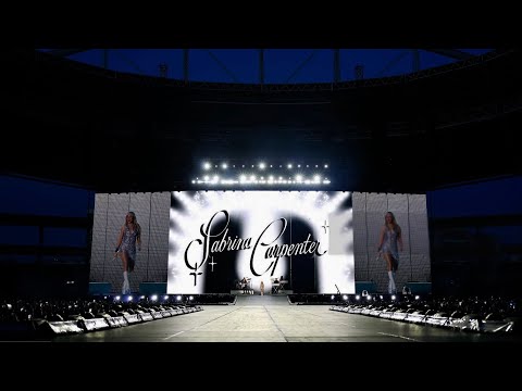 Sabrina Carpenter - Read Your Mind / Feather (Live from The Eras Tour by Taylor Swift)