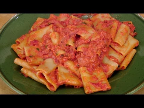 Pasta with Cream and Pancetta - Laura Vitale Recipe - Laura in the Kitchen Episode 232 - UCNbngWUqL2eqRw12yAwcICg