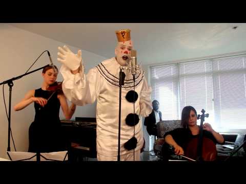 Chandelier - "Sad Clown with the Golden Voice" Sia Cover ft. Puddles - UCORIeT1hk6tYBuntEXsguLg