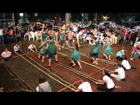 Bambu Dansı - Filipinler Geleneksel Halk Dansı