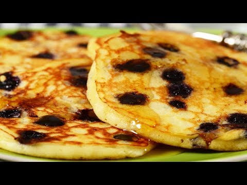 Blueberry Pancakes Recipe Demonstration - Joyofbaking.com - UCFjd060Z3nTHv0UyO8M43mQ