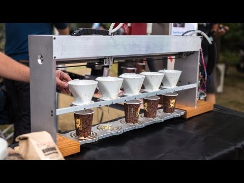 World Maker Faire 2013: Pour Steady Coffee Brewing Robot - UCiDJtJKMICpb9B1qf7qjEOA