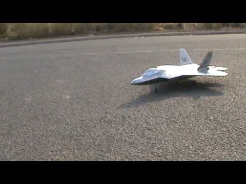 RC F22 Raptor with New Battery - UCsFctXdFnbeoKpLefdEloEQ