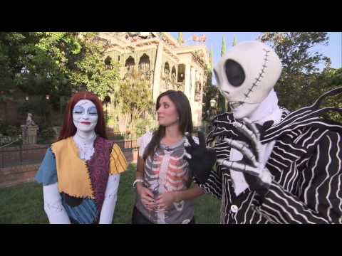 Disneyland Halloween Time 2014 overview with Jack and Sally at Haunted Mansion Holiday - UCYdNtGaJkrtn04tmsmRrWlw